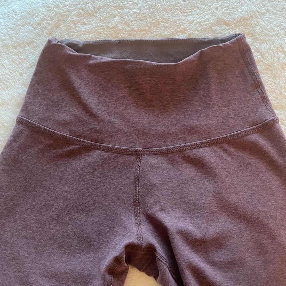 Beyond yoga spacedye leggings in blackberry heather
